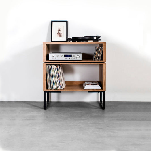 Meuble Platine Tall Stack - Bois Massif, Pieds Carrés