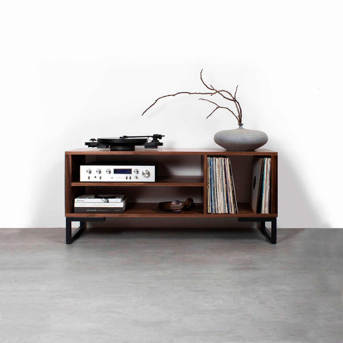 Meuble TV et Vinyles Asymmetric - Bois Massif