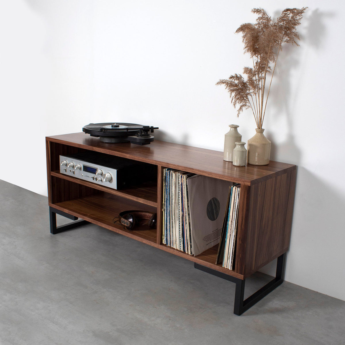 Meuble TV et Vinyles Asymmetric - Bois Massif